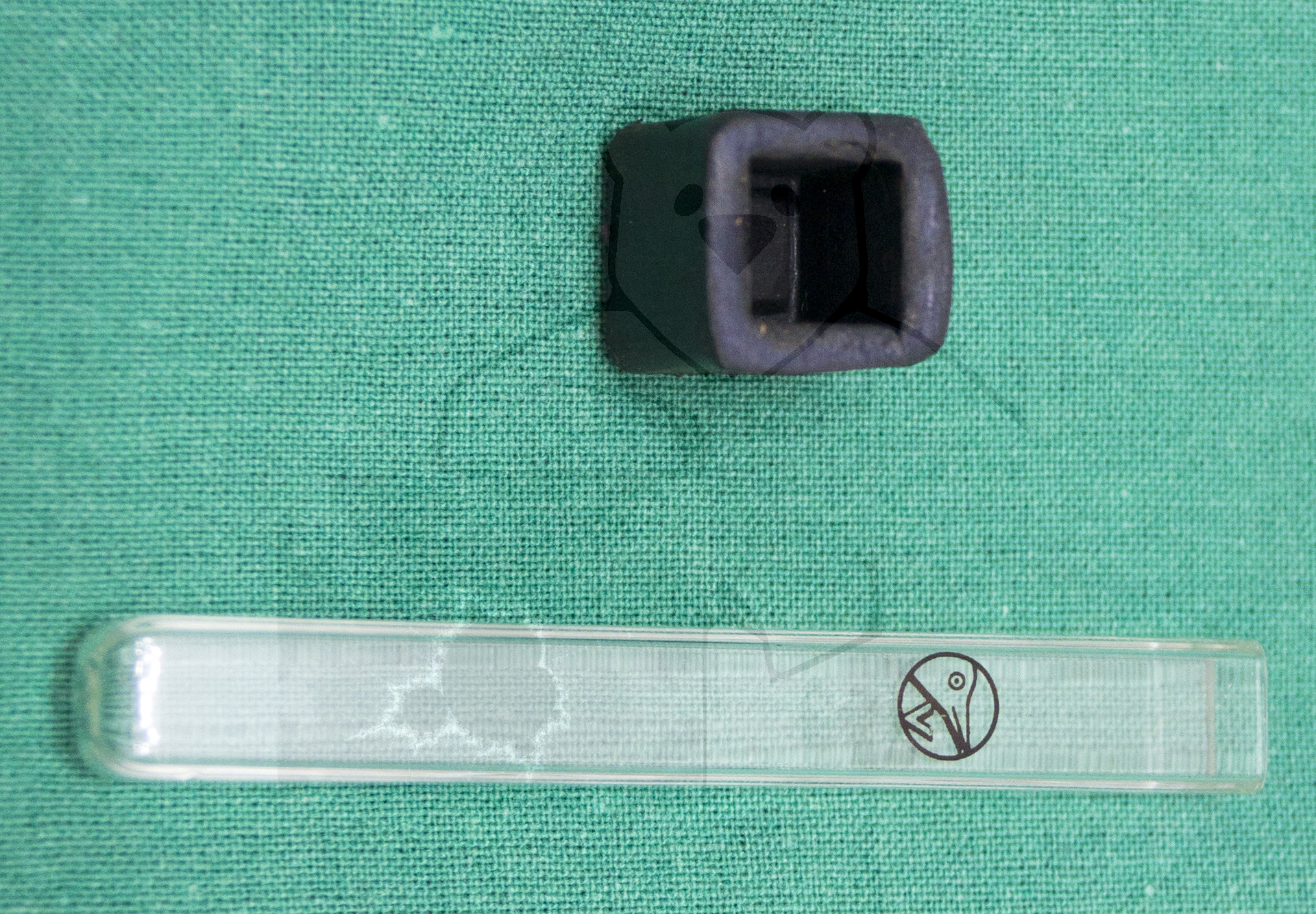 Blutzucker Kolorimeter, Küvette zur Blutzuckermessung mit Verschlussstopfen